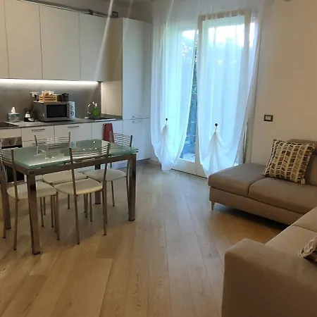 Moderno E Spazioso Con Giardino Privato * Selvazzano Dentro