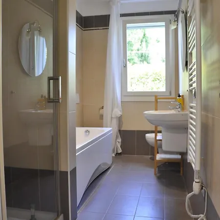 Apartment Moderno E Spazioso Con Giardino Privato Selvazzano Dentro